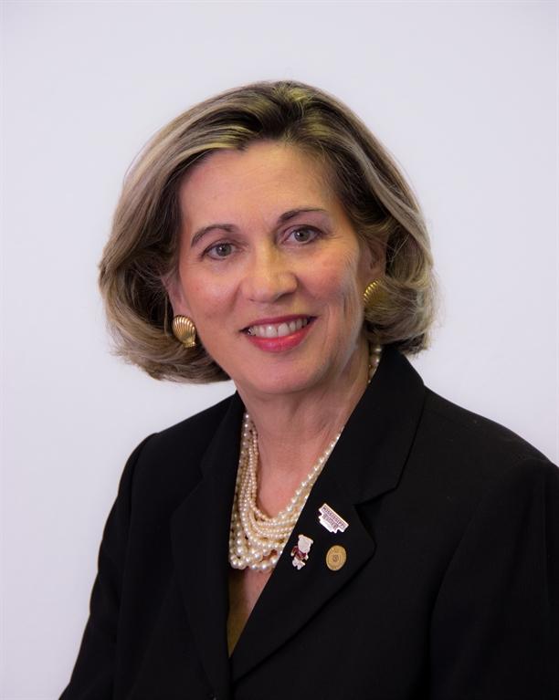 Photo of Celia Thomason Knighton