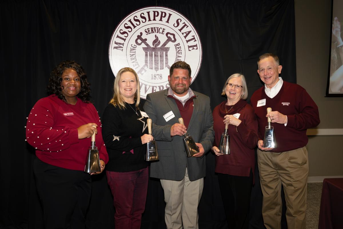 OutstandingAlumniChapters-Silver